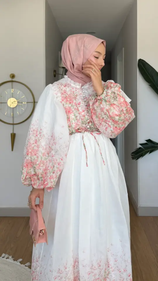 Yeni Sezon Amor Tül Modal Çiçek Desenli Elbise Beyaz