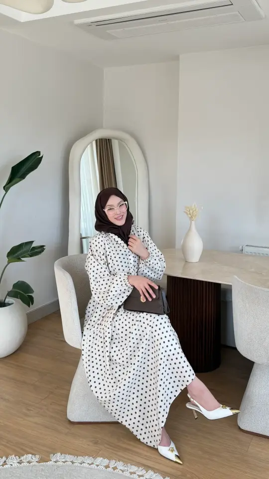 Yeni Sezon Mango Puantiye Elbise Beyaz