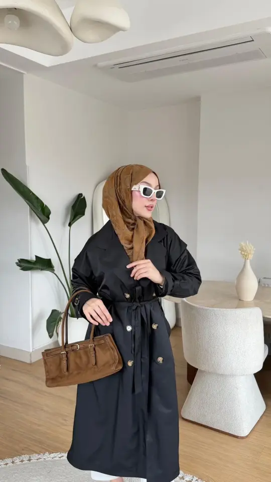 Yeni Sezon Ebru Trençkot Siyah