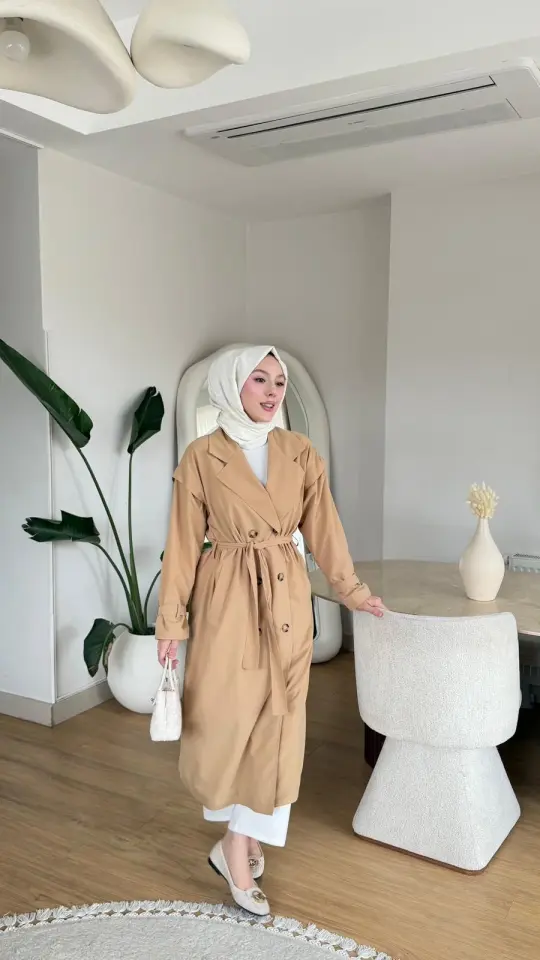 Yeni Sezon Ebru Trençkot Bej