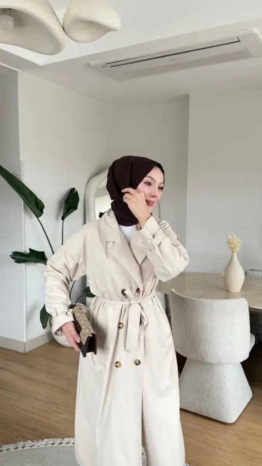 Yeni Sezon Serenay Trençkot Bej