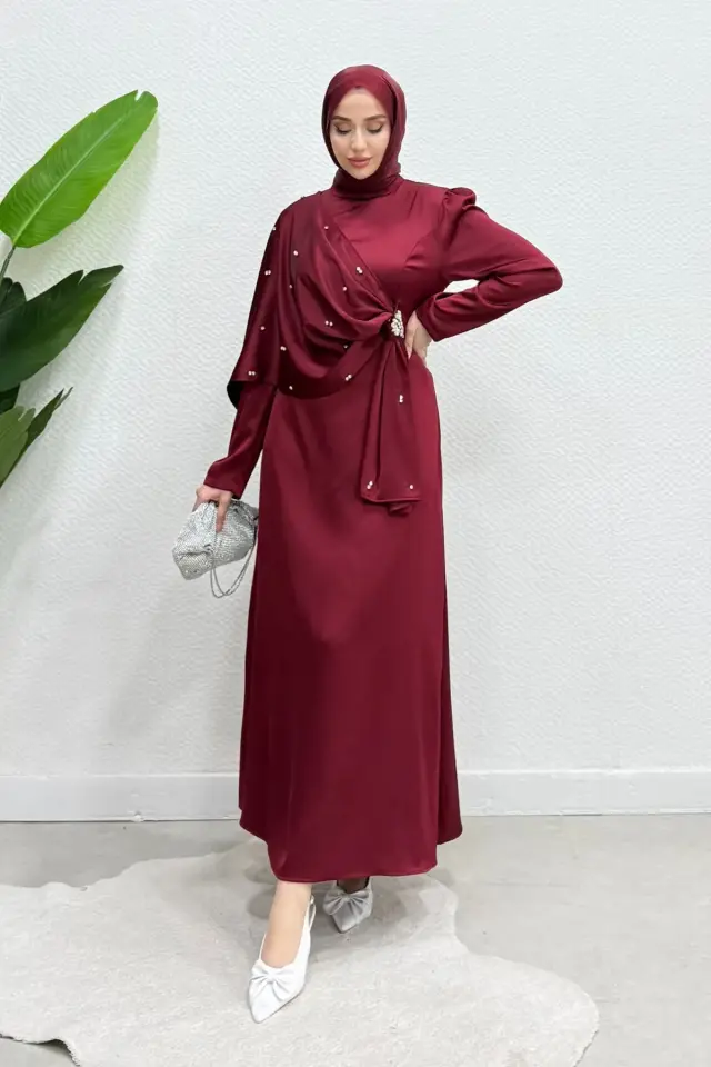 Yeni Sezon Lara Taşlı Broşlu Beg Saten Kumaş Tesettür Abiye Bordo