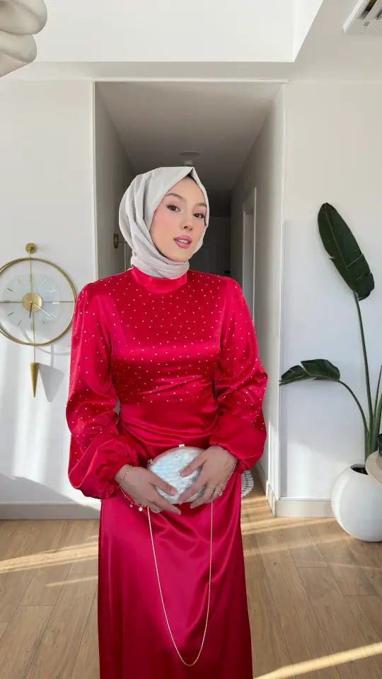Yeni Sezon İncili Saten Abiye Kırmızı
